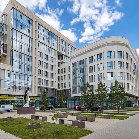 Apartments Lux 53/141 Астана Экстерьер фото