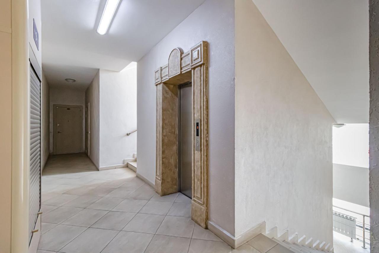 Apartments Lux 53/141 Астана Экстерьер фото